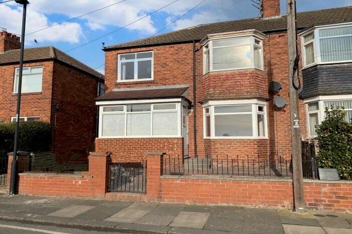 2 Bedroom Flat To Rent In Valley Gardens, Wallsend, NE28