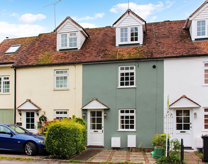 2 Bedroom Terraced House For Sale In Park Street, Hungerford, RG17