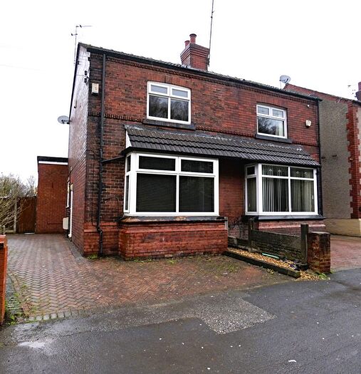 2 Bedroom Semi-Detached House For Sale In Haresfinch Road, St Helens, WA11