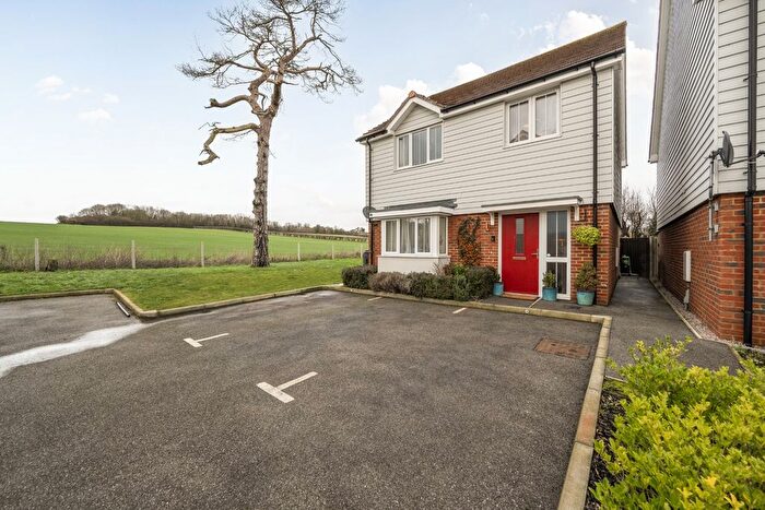3 Bedroom Detached House For Sale In Aspinall Close, Bekesbourne, Canterbury, Kent, CT4