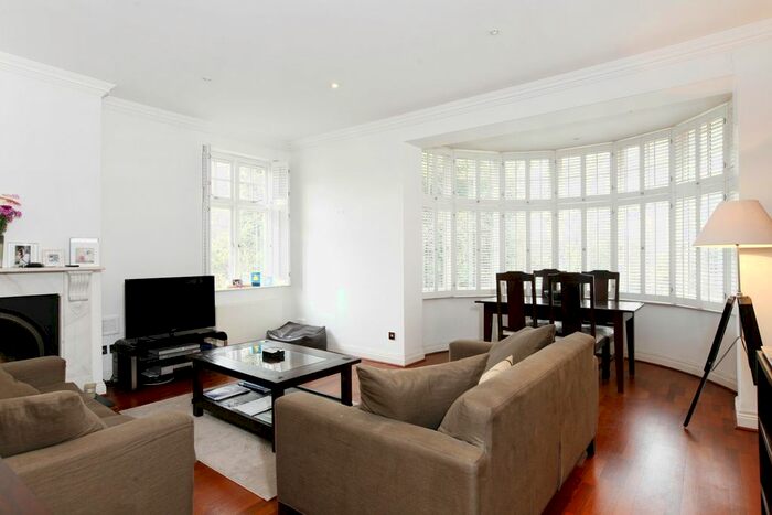 2 Bedroom Flat To Rent In Arthur Road, London, SW19
