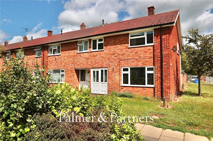 4 Bedroom End Of Terrace House For Sale In Defoe Road, Ipswich, Suffolk, IP1