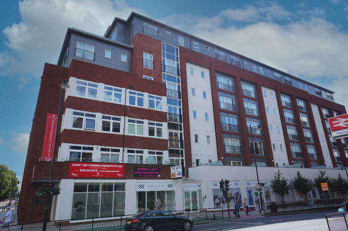 1 Bedroom Flat To Rent In Manor Road, Wallington, Surrey, SM6