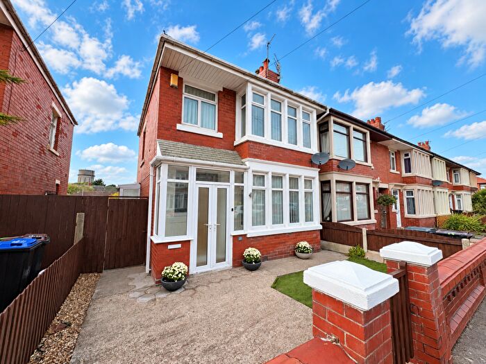 3 Bedroom End Of Terrace House For Sale In Morston Avenue, Bispham, FY2