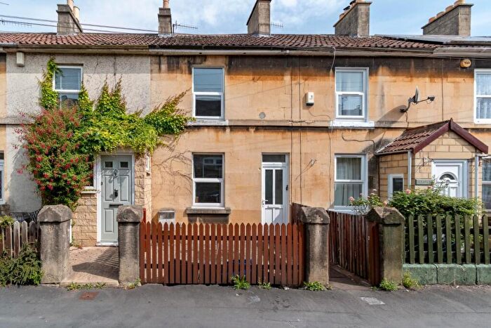 3 Bedroom Terraced House To Rent In South View Road, Bath, BA2
