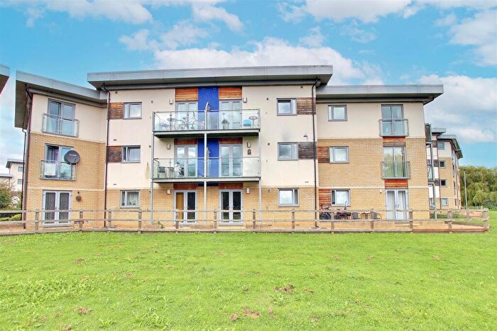 1 Bedroom Apartment To Rent In Percy Green Place, Huntingdon, PE29