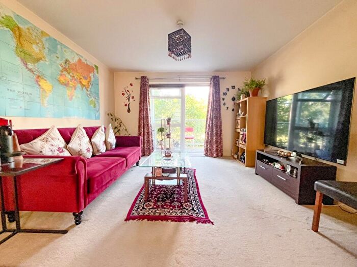 2 Bedroom Apartment For Sale In Wood Street, Patchway, Bristol, Gloucestershire, BS34