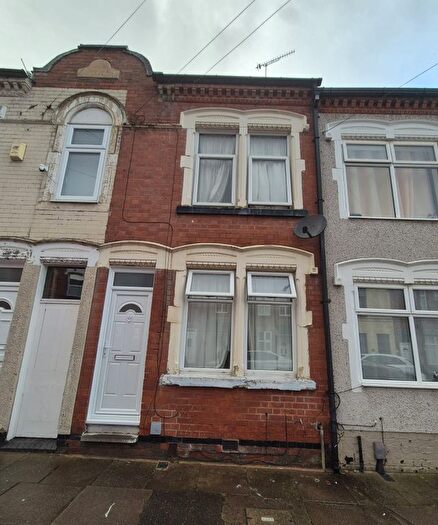 3 Bedroom Terraced House To Rent In Latimer Street, Leicester, LE3