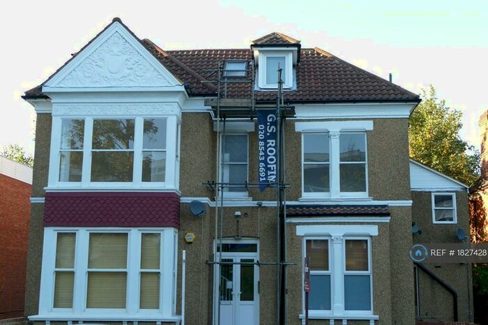 1 Bedroom Flat To Rent In Sylvan Road, London, SE19