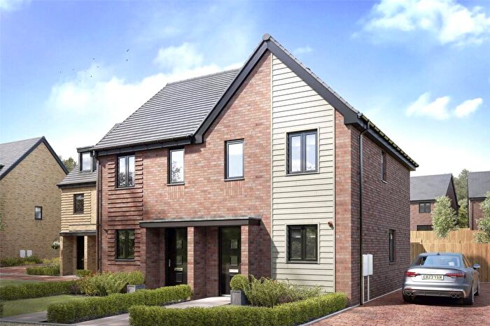 3 Bedroom House To Rent In Bull Close, Bishop's Stortford, Hertfordshire, CM23