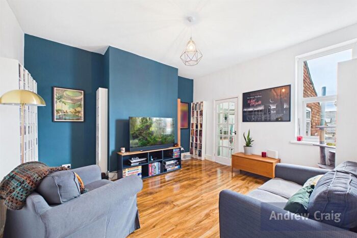 3 Bedroom Flat For Sale In Westbourne Avenue, Gateshead, NE8