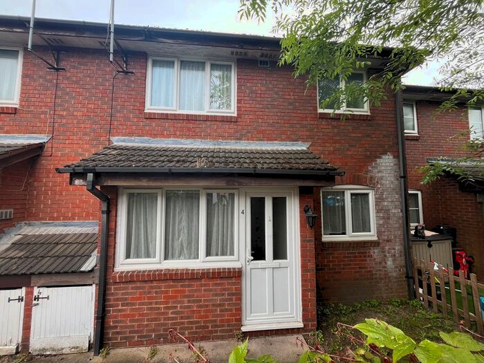 1 Bedroom Terraced House To Rent In Nicholson Walk, Egham, TW20