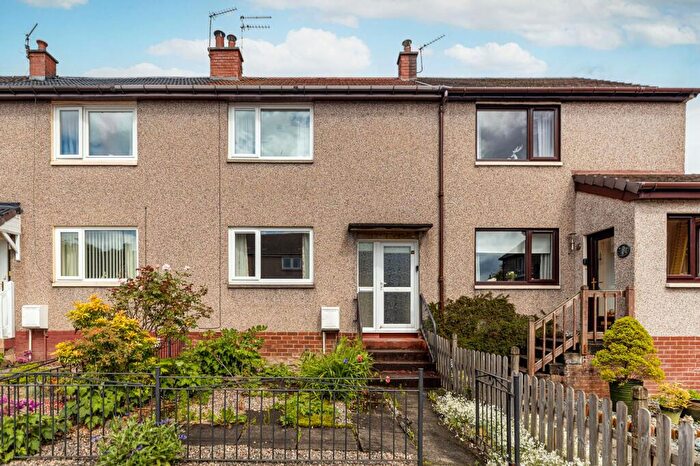 2 Bedroom Terraced House For Sale In Hunter Place, Milngavie, G62