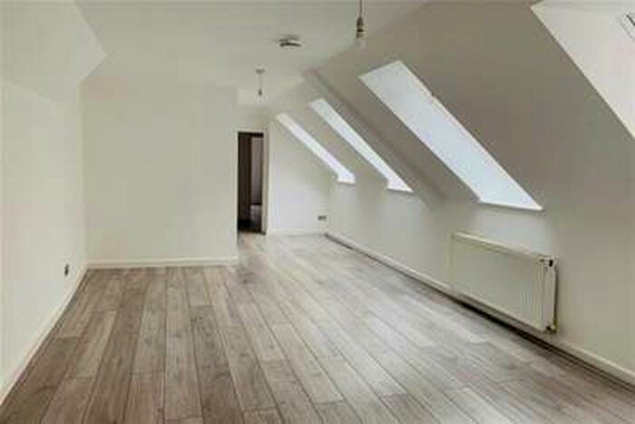 2 Bedroom Flat To Rent In Bridge Street, Evesham, WR11