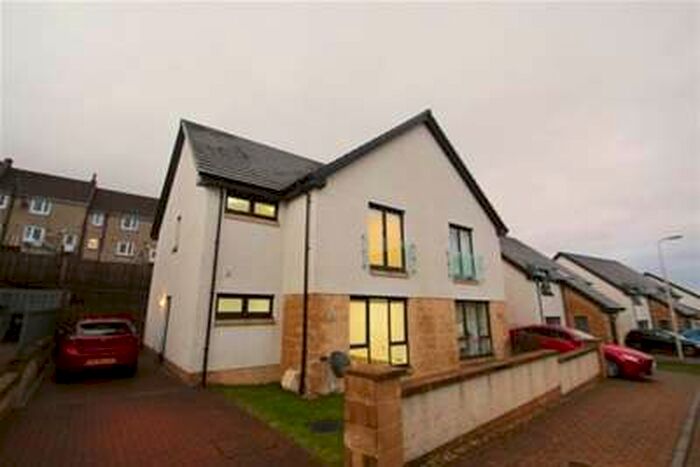 3 Bedroom Semi-Detached House To Rent In Ashen Drive, Milton Of Campsie, G66
