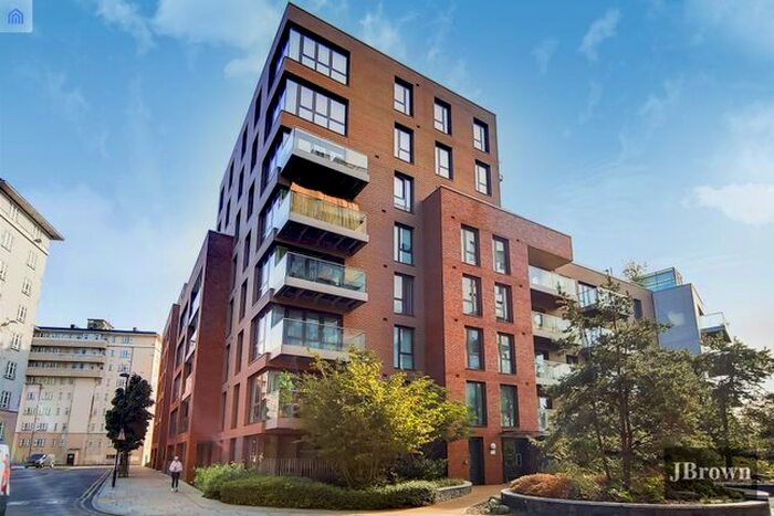 2 Bedroom Flat To Rent In Rivulet Apartments, Devan Grove, London, N4