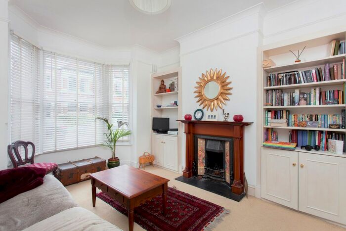 1 Bedroom Flat To Rent In Marney Road, London, SW11