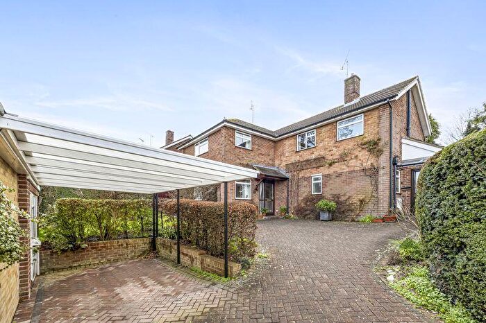 5 Bedroom Detached House For Sale In Maudlyn Park, Bramber, Steyning, BN44