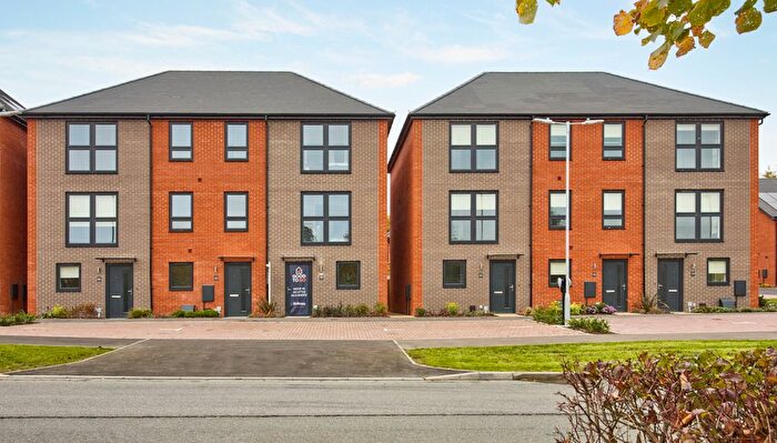 3 Bedroom Town House For Sale In "The Lardner" At Dee Road, Tilehurst, Reading, RG30