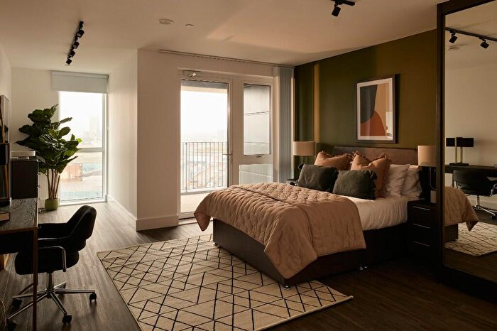 1 Bedroom Flat To Rent In Flat, Mitre Yard, Scrubs Lane, London, NW10