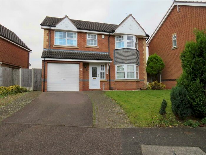 4 Bedroom House To Rent In Celandine Road, Hamilton, Leicester, LE5