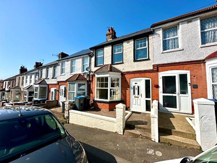 3 Bedroom Terraced House To Rent In Fitzroy Avenue, Margate, Kent, CT9