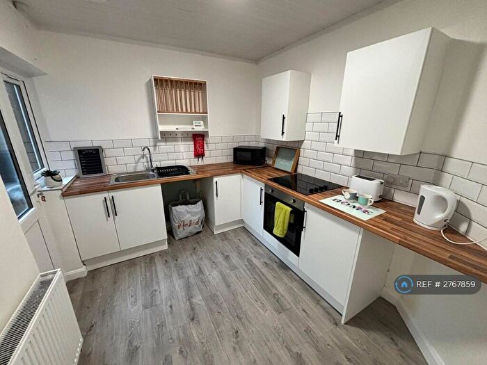 1 Bedroom Flat To Rent In Bank Road, Bootle, L20