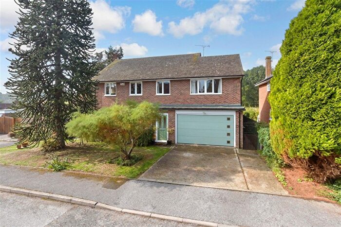 4 Bedroom Detached House For Sale In Sunnymead, Tyler Hill, Canterbury, Kent, CT2