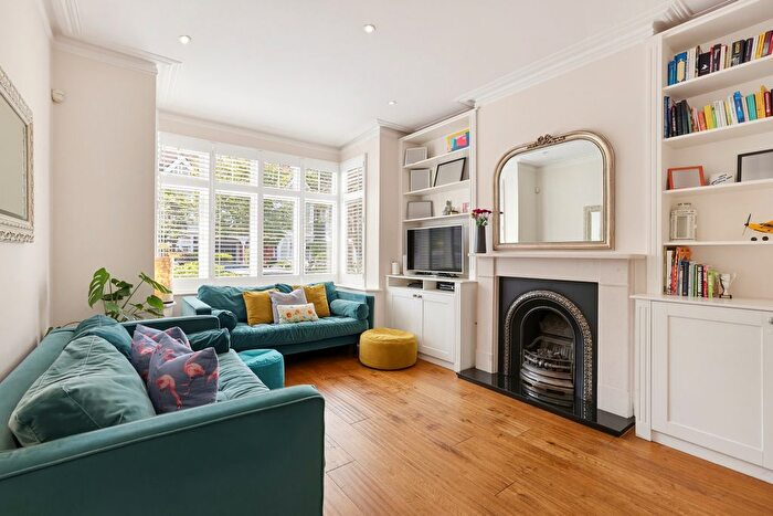 5 Bedroom Terraced House For Sale In Barnfield Road, Ealing, London, W5