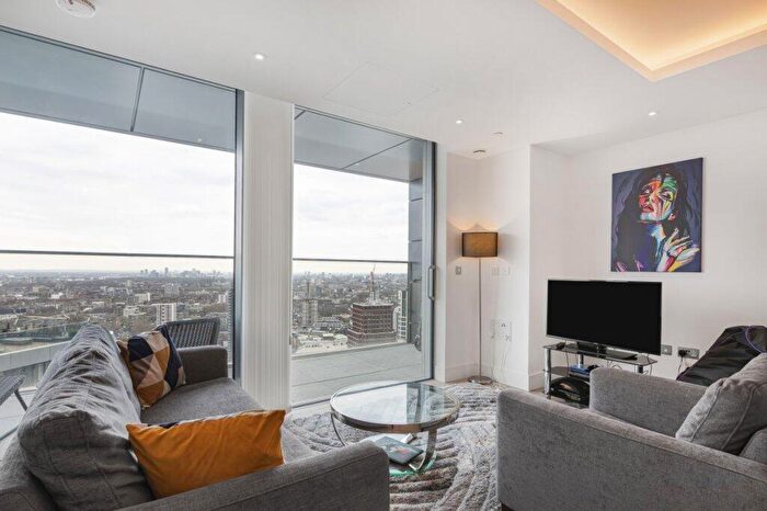 1 Bedroom Flat To Rent In Bollinder Place, Islington, London, EC1V