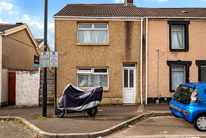 3 Bedroom End Terrace House For Sale In Clase Road, Morriston, Swansea, SA6