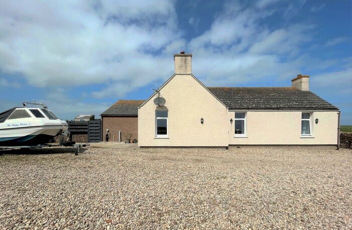 3 Bedroom Bungalow For Sale In Castletown, Thurso, KW14