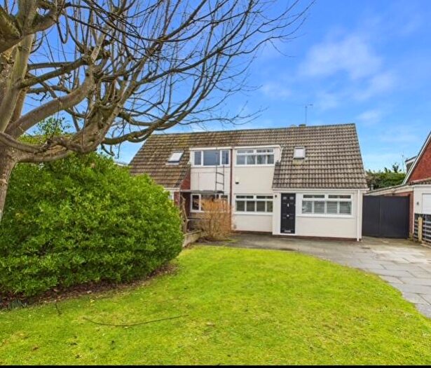 3 Bedroom Semi-Detached House For Sale In Edenhurst Drive, Formby, Liverpool, Merseyside, L37