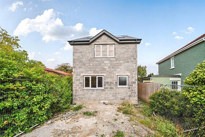 Detached House For Sale In Morlan Terrace, Burry Port, SA16