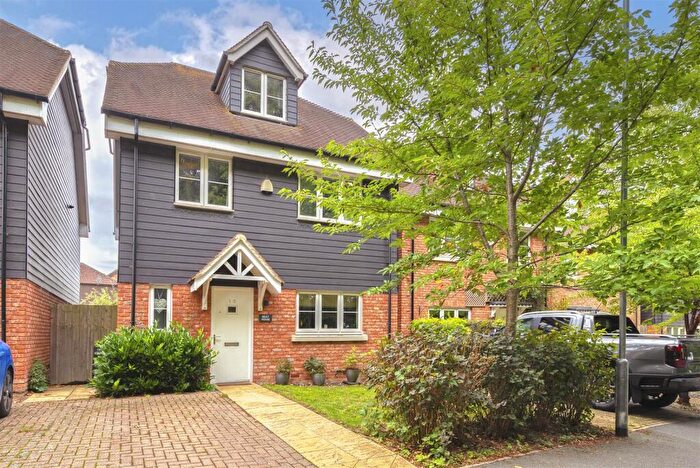 4 Bedroom Detached House For Sale In Godden Drive, East Malling, ME19
