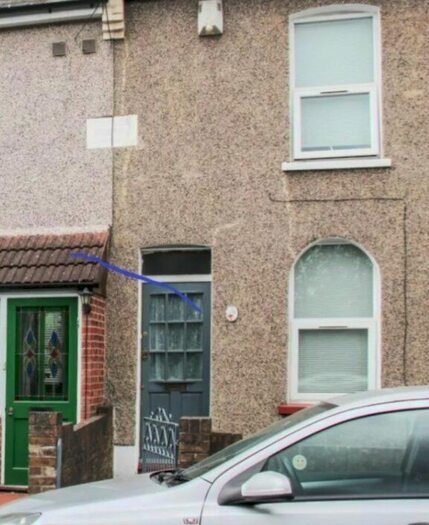 2 Bedroom Semi-Detached House To Rent In Battle Road, Erith, DA8
