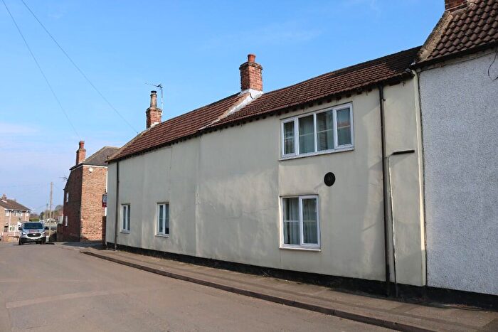 3 Bedroom Cottage For Sale In Wynlande Cottage, Cross Slack, Crowle, DN17