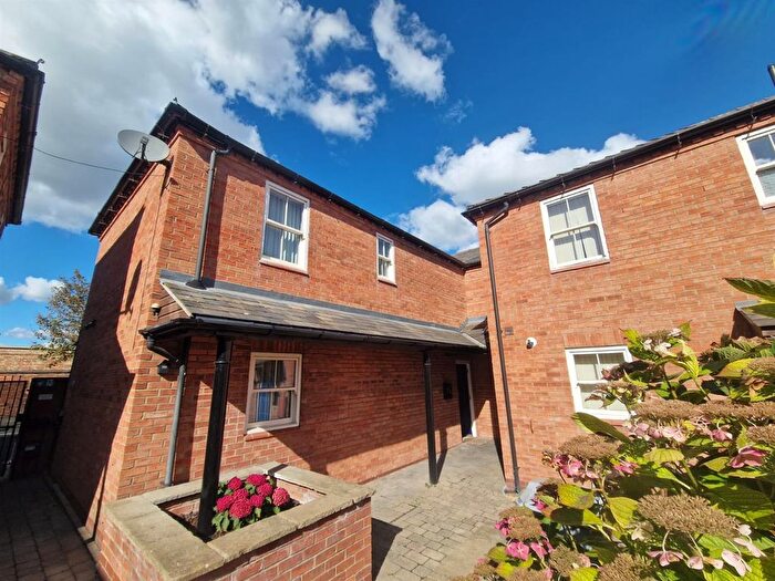 2 Bedroom Property To Rent In Friary Road, Newark, NG24