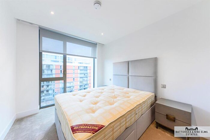 1 Bedroom Apartment For Sale In Radley House, Prince Of Wales Drive, SW11