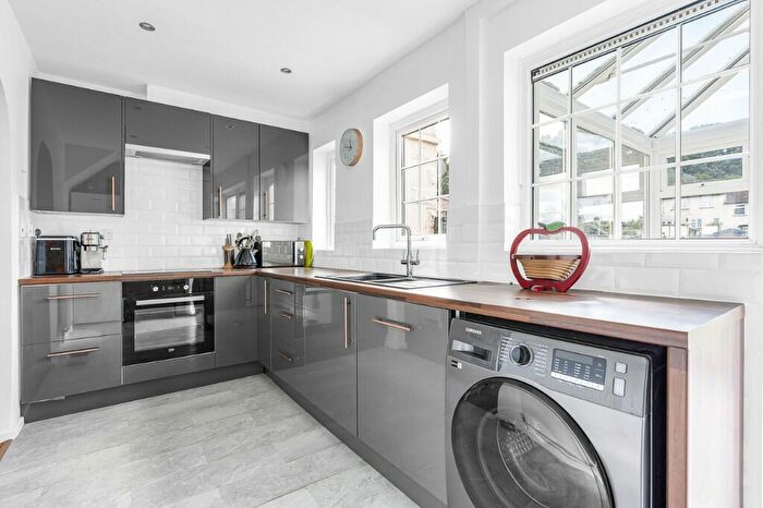 3 Bedroom Terraced House For Sale In Stanstead Road, Hertford, Hertfordshire, SG13