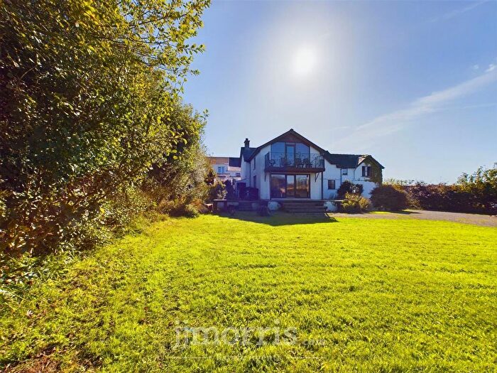 4 Bedroom Detached House For Sale In Moylegrove, Cardigan, SA43