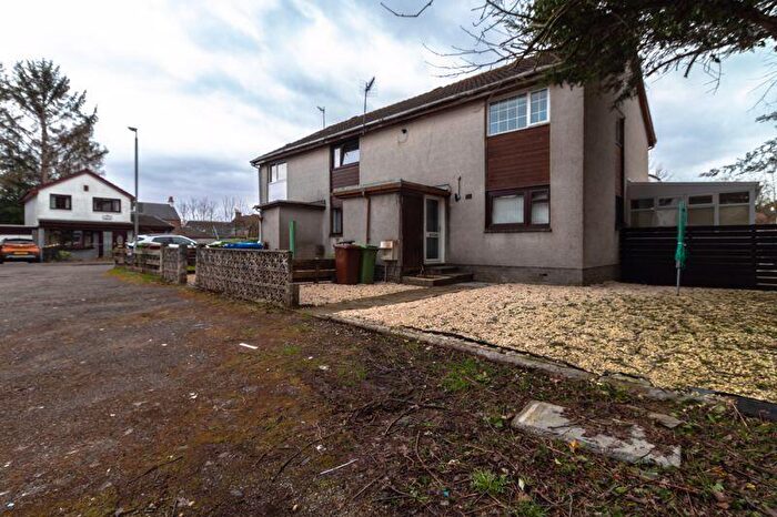 1 Bedroom Flat To Rent In Lamont Crescent, Dumbarton, G82