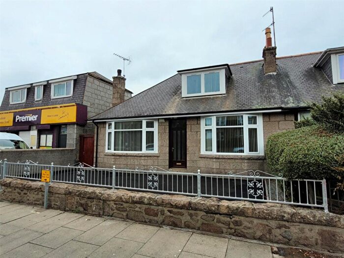 4 Bedroom Detached House To Rent In Great Northern Road, Aberdeen, AB24