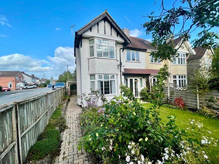 3 Bedroom Semi-Detached House For Sale In Church Road, Lydney, GL15