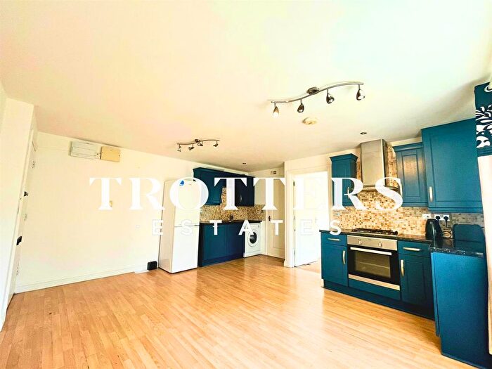 1 Bedroom Flat To Rent In Campbell Road, London, E3