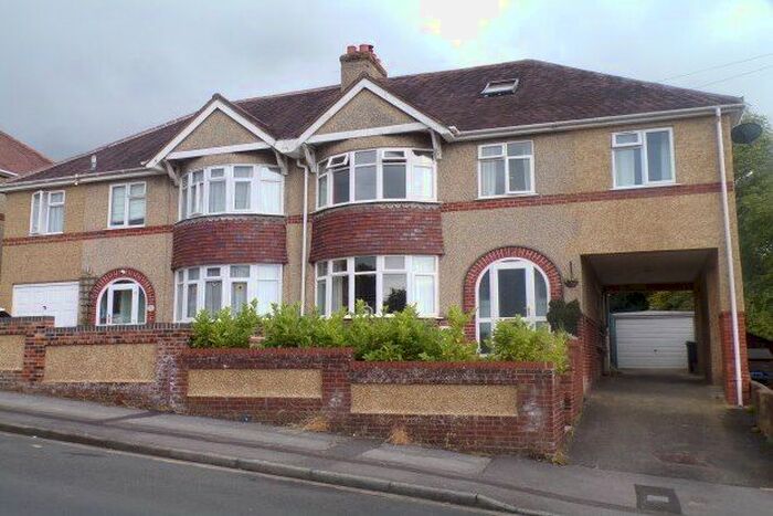 5 Bedroom Property To Rent In St. Francis Road, Salisbury, SP1