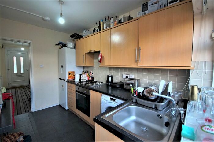 4 Bedroom Semi-Detached House To Rent In Terry Road, Coventry, CV1