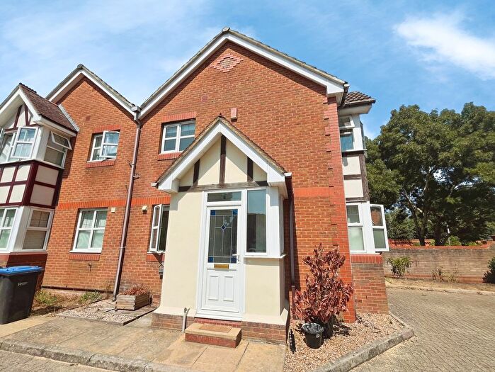 2 Bedroom End Of Terrace House To Rent In The Orchard, Virginia Water, Surrey, GU25