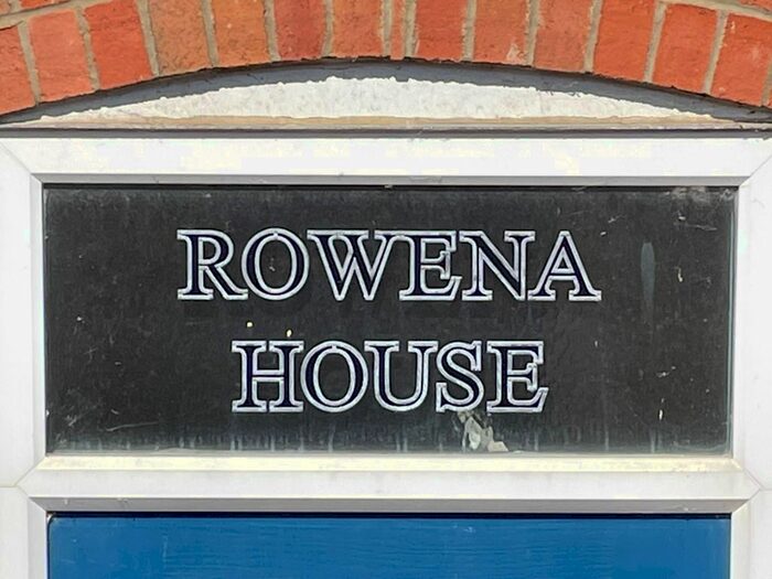 2 Bedroom Flat To Rent In Clare Street, Raunds, NN9