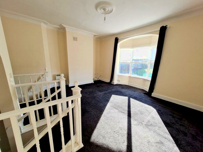 1 Bedroom Flat To Rent In New Road, Radcliffe, M26